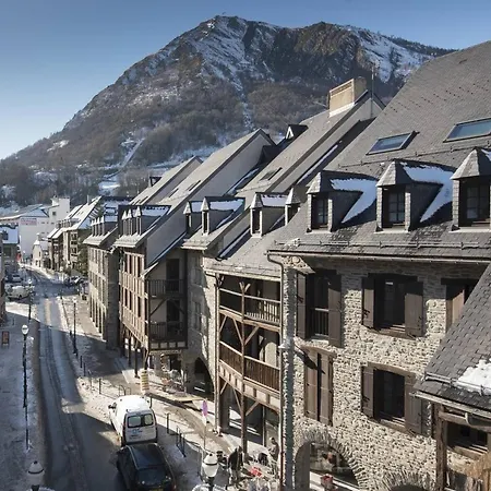 Appartamento T2 Pour 4 Pers. Avec Balcon Et Casier A Skis, Saint-lary Village, Proche Navette Gratuite - Fr-1-296-479